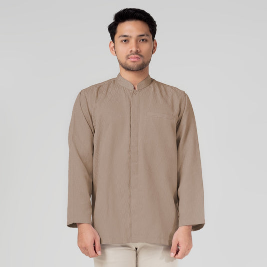 Benhill Kemeja Koko Pria "Tenun Sultan" Cotton Dobby Lengan Panjang Mocca 29239-40-36509