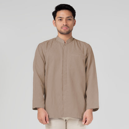 Benhill Kemeja Koko Pria "Tenun Sultan" Cotton Dobby Lengan Panjang Mocca 29239-40-36509
