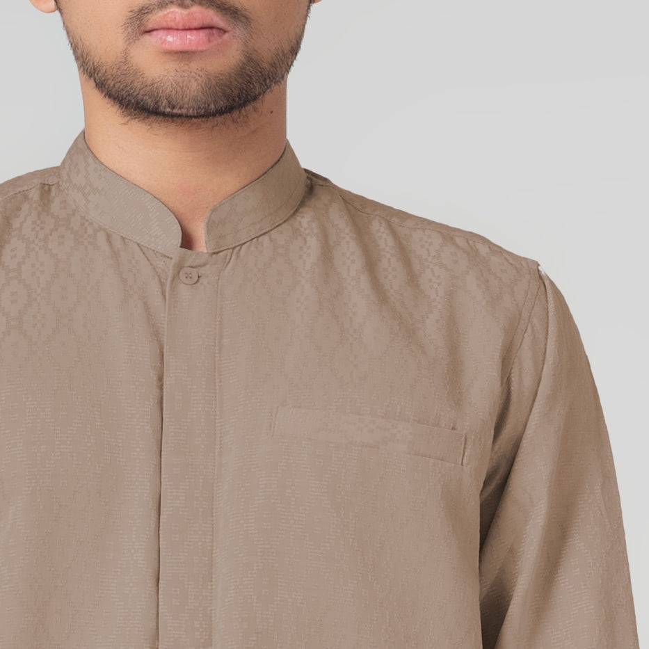 Benhill Kemeja Koko Pria "Tenun Sultan" Cotton Dobby Lengan Panjang Mocca 29239-40-36509