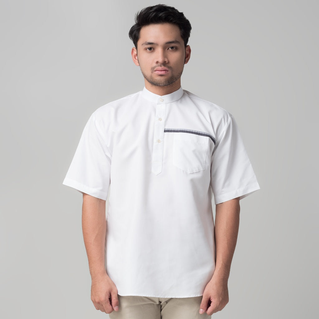 Benhill Kemeja Pria Koko Qurta Lengan Pendek Putih 29952-3211H