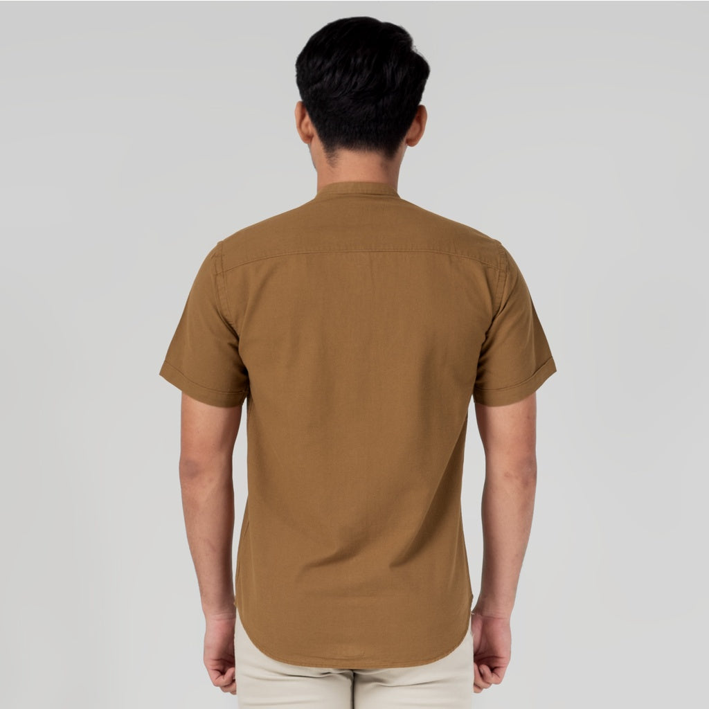 Benhill Kemeja Koko Pria Linen Polos Lengan Pendek Caramel Brown 28152-16910