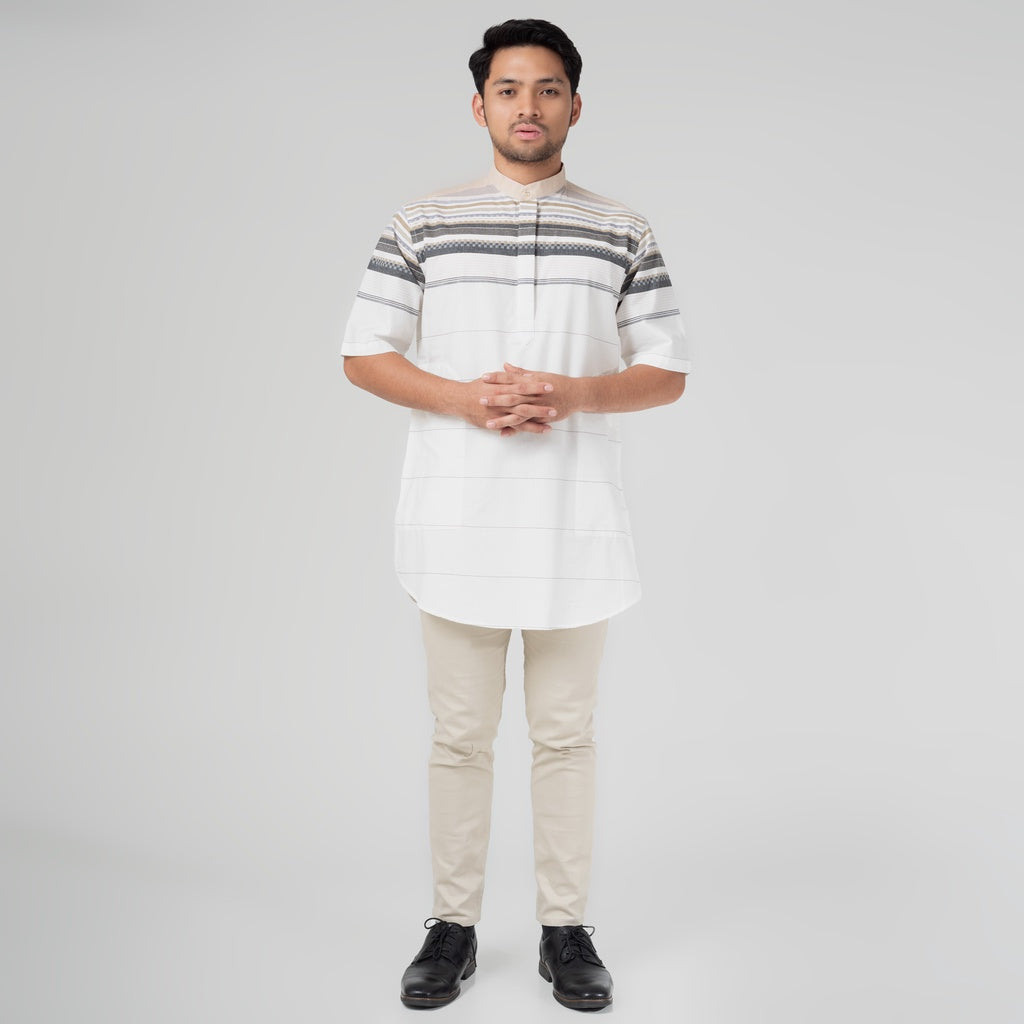 Benhill Koko Qurta Salur Pria Pendek Putih 29298-3110H